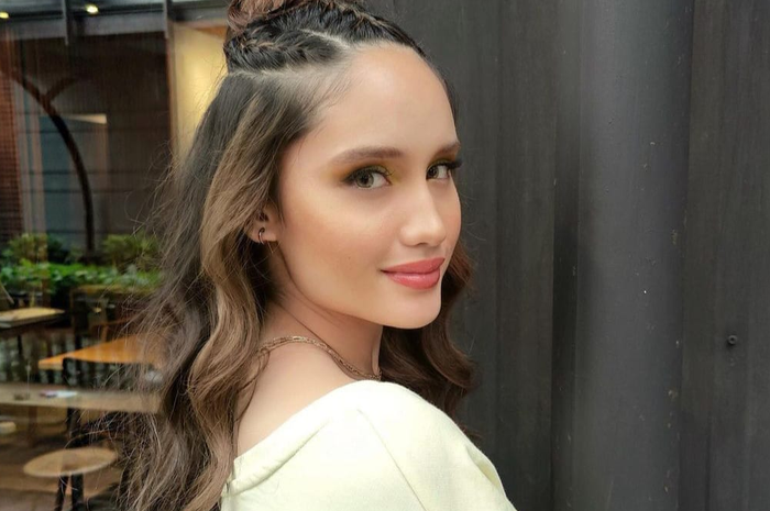 Cinta Laura Kiehl 
