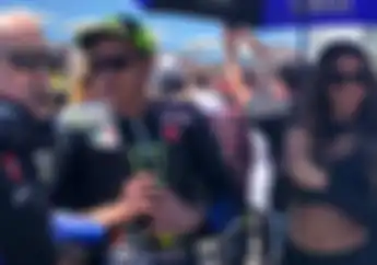 Aneh! Gak Kenal Dekat, Video Valentino Rossi Kasih Ucapan Selamat Buat Kimi Raikkonen