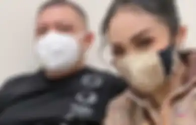 Nangis-nangis di Depan Kamera Saat Tahu Raul Lemos Masih Jadi Suami Orang, Krisdayanti Cuma Pasrah Terus Kena Omel Seusai Menikah dengan Pengusaha Timor Leste: Begitulah Cara Dia Ngetes Saya
