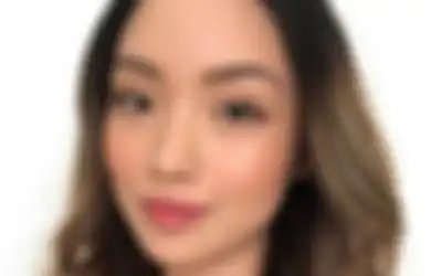 Anti Medok! Tiru 5 Ide Makeup Natural Flawless Buat Semua Kegiatan Ini
