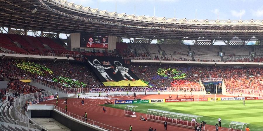 Laga Persija Vs Becamex Binh Duong Dihiasi Tata Surya dan Astronot