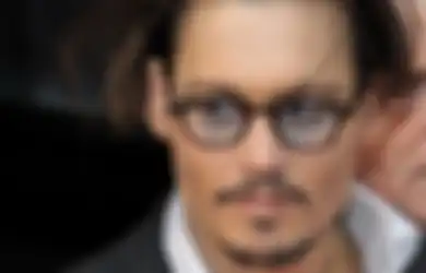 Lewat Castle Fine Art, Johnny Depp Jual Koleksi Lukisannya dan Berhasil Raup Rp 54 Miliar!