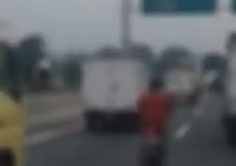  Viral, Video Pemotor Bisa Lolos dan Ngebut di Tol Ancol, Polisi Malah Bilang Begini...