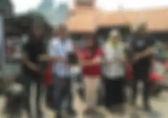 Jakarta Custom Cultur Bersama Ratusan Bikers Vespa Sumbang Bibit Pohon