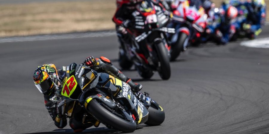 Perjuangan Murid Valentino Rossi di MotoGP Inggris 2022, Ban Belakang Disenggol dan Kehilangan Winglet Kiri