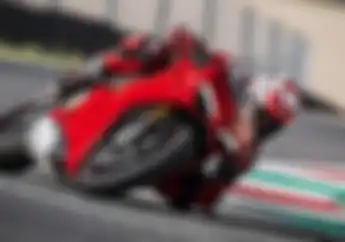 Ducati Enggak Ingin Pemilik Panigale V4 Rajin ke Bengkel, Mesinnya Kuat Banget!