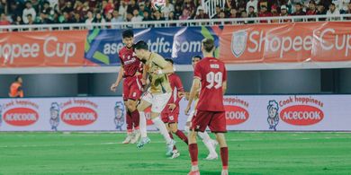 Lewat Atmosfer Parepare, PSM Kecewakan Klub Polisi Vietnam yang Dipimpin Mano Polking dan Nguyen Quang Hai
