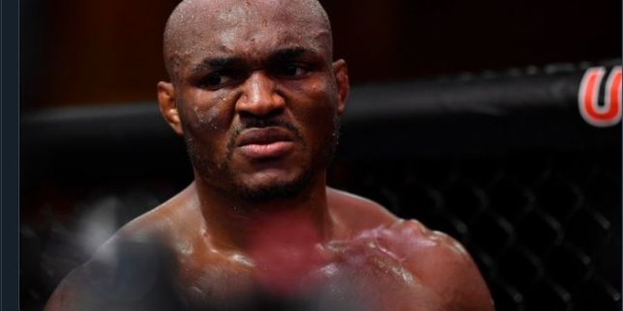 Entah Bercanda atau Serius, Manajer Ingin Kamaru Usman Disabung dengan Botol Kaleng