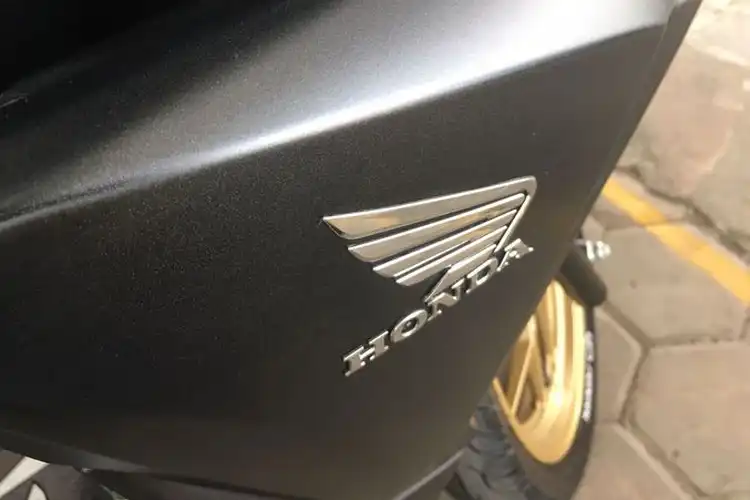 Ngabuburit Jelang Buka Puasa, Coba Ini Biar Cat Doff di Bodi Motor Tetap Mulus dan Awet