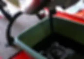 Jarang yang Paham, Ternyata Oli Bekas Bisa Bikin Panjang Umur Knalpot, Kok Bisa?