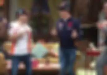 Kocak! Marc Marquez dan Dani Pedrosa Terciduk Tampil di Acara Tv Stasiun Indonesia, Gayanya Gokil
