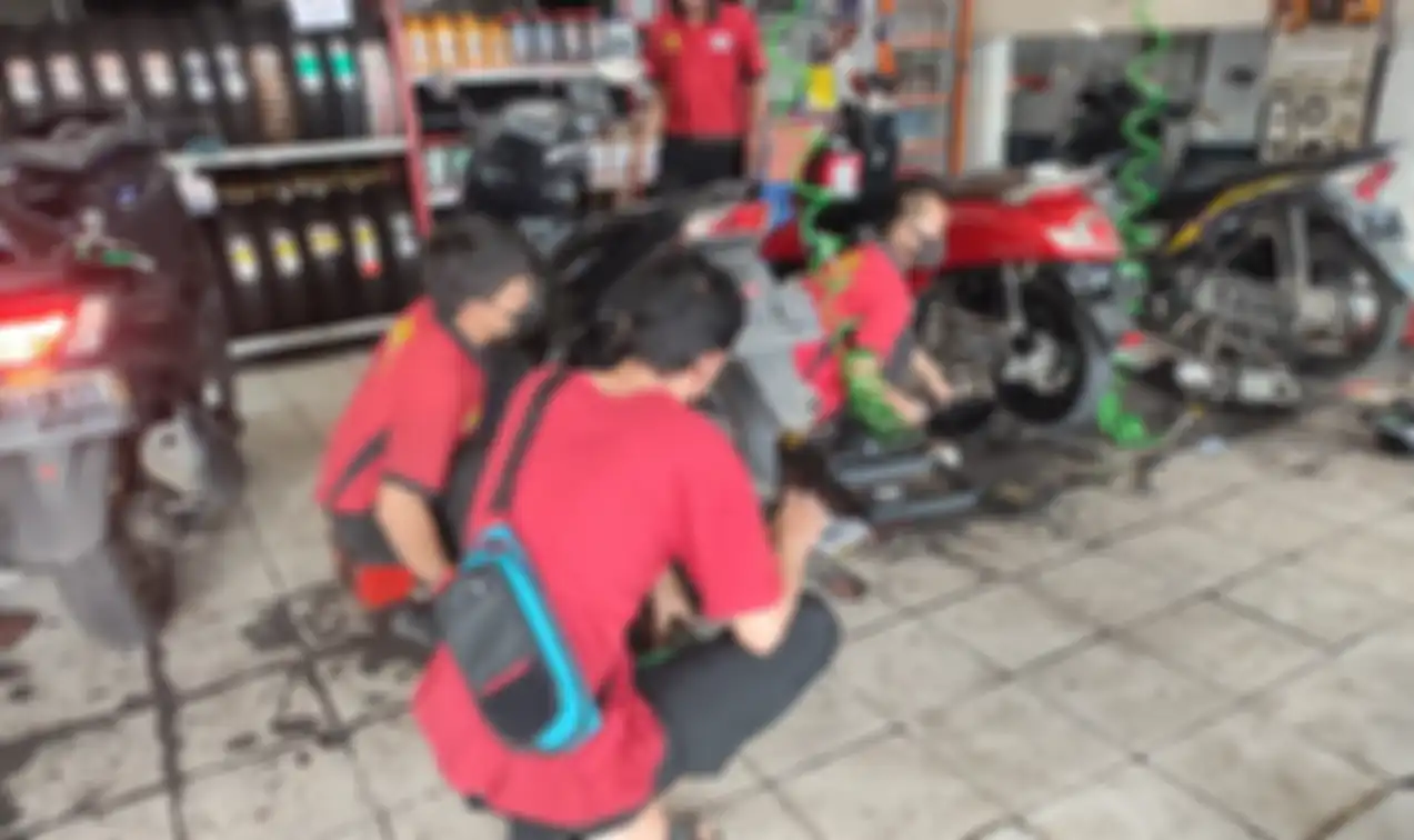 Servis lengkap di Planet Ban