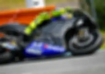 Valentino Rossi Jajal Yamaha M1 2020, Tampang Lain Banget, Bedanya Tipis Sama Motor Tahun Ini