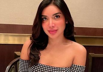 Pajang Foto Pakai Kopiah dan Sarung, Millen Cyrus: Aku Bangga sama Diri Aku yang Seperti Ini