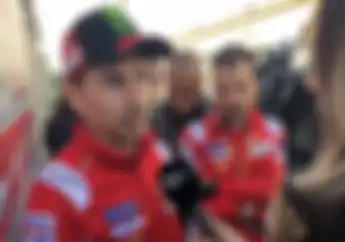 Pernah Jajal Mobil Formula 1, Jorge Lorenzo Bilang MotoGP Lebih Sulit