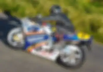 Ini Baru Istri Idaman, Motor Balap GP 500 2-Tak Jadi Hadiah Buat Suaminya