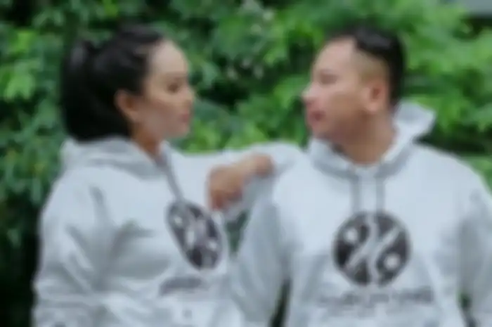 Kalina Ocktaranny dan Vicky Prasetyo 