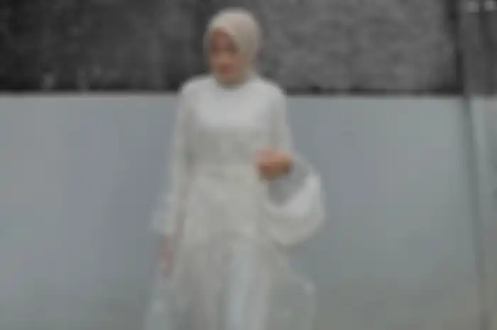 Outer putih modis baju lebaran 2023