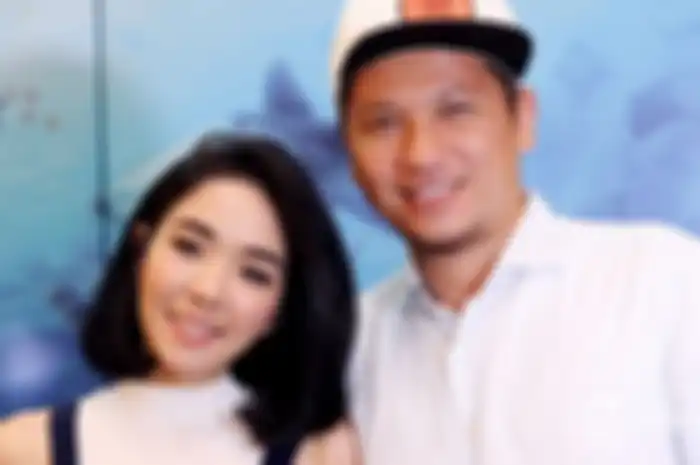 Gisella Anastasia dan Gading Marten.