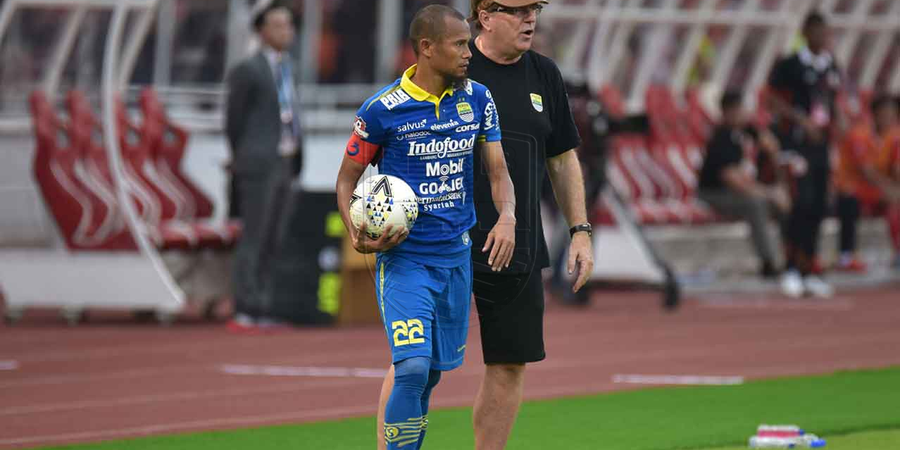 Tak Bisa Menang Lawan Tim Liga 2, Begini Kata Kapten Persib Bandung