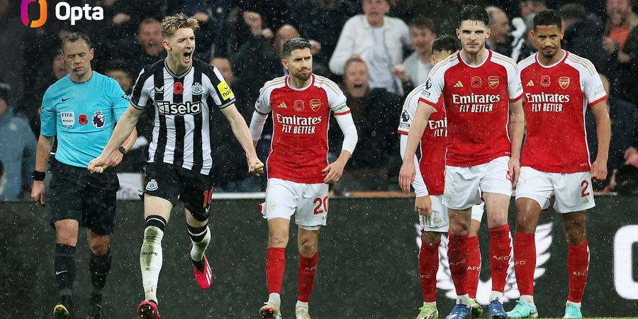 Hasil dan Klasemen Liga Inggris - Arsenal Tumbang, Man City Kuasai Puncak