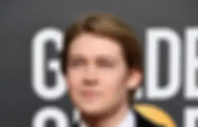 Joe Alwyn Buka Suara Terkait Putus dan Namanya yang Terus Dihubungkan dengan Album Taylor Swift, Mendapat Bully dari Netizen