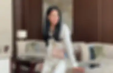 Lepas dari Cucu Soekarno, Artis Cantik Ini Menikah Ketiga Kalinya di Usia 51 Tahun, Hidup Bergelimang Harta Malah Bikin Dirinya Khawatir pada Sang Putra