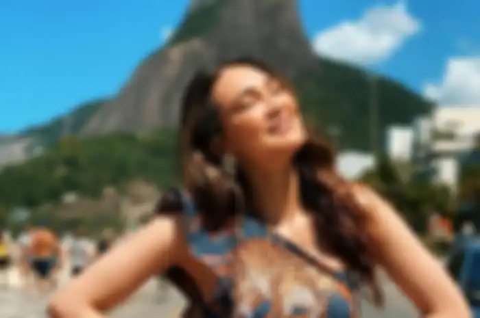 Luna Maya.