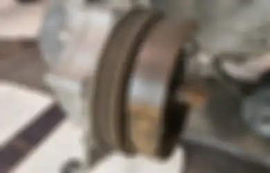 Tanda-tanda Kampas Rem Tromol Motor Sudah Aus, Nyawa Taruhannya