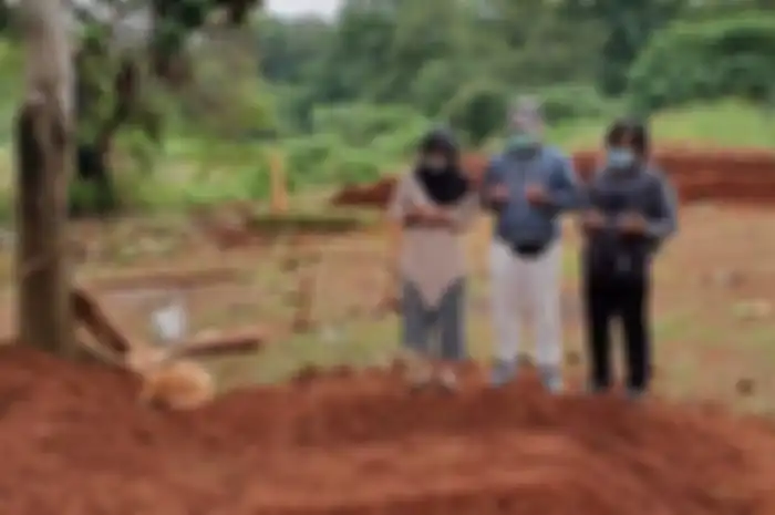 Mengharu Biru Curahan Hati sang Anak Pasien Positif Corona yang Mengantar Jenazah sang Ibu Hanya Bersama Tiga Saudaranya, Ungkap: Ini Semua Demi Kebaikan Mereka