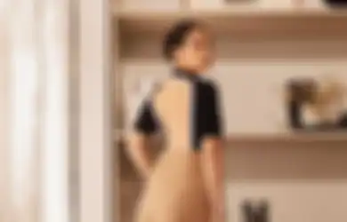 5 Outfit Hitam Classy ala Alyssa Daguise. Auranya Mahal Elegan!