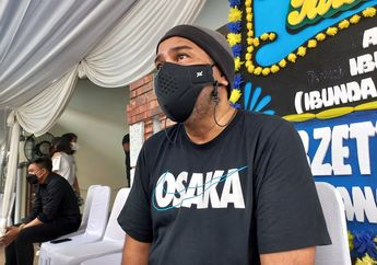 'Mending Tusuk Saya Daripada Ibu Saya' Kini Sosok Pengayom Keluarga Telah Tiada, Harvey Malaihollo Ungkap Kedekatan dengan sang Ibunda