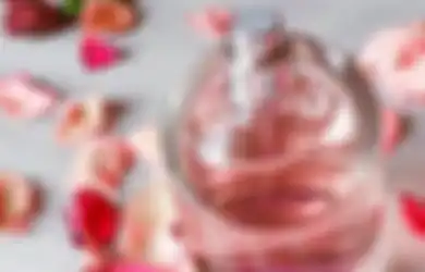 3 Rekomendasi Parfum Tahan Lama Aroma Mawar. Wangi Sepanjang Hari!