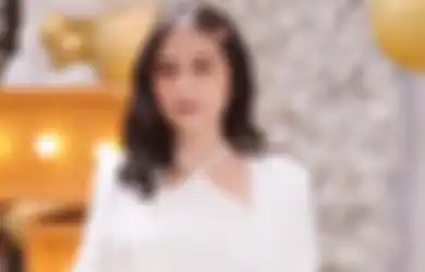 Ini yang Dilakuin Prilly Latuconsina Tengah Malem. Gegara OCD?