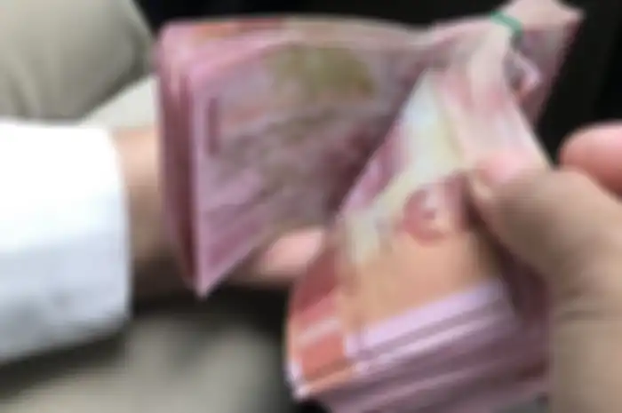 Buruan cek saldo ATM bantuan Rp 600 ribu cair lagi, buruan daftar. (foto ilustrasi)