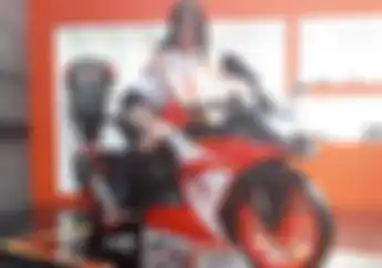 New KTM RC 250 SE - Side Muffler Bisa Dicicil Hingga 36 Kali Boskuh, Menggiurkan!