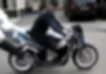 Kalau Pakai Knalpot Racing Aja Ditilang, Orang Ini Harus Dihukum Apa?