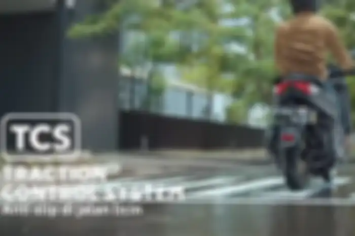 Yamaha NMAX Connected punya fitur Traction Control System (TCS) ala moge