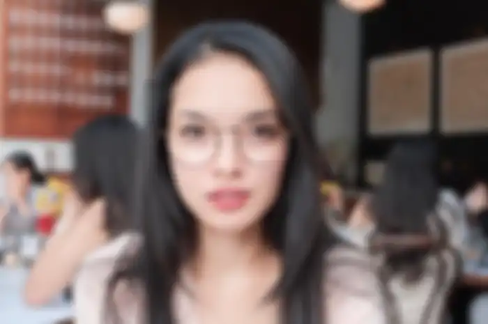 Sisi Asih, pramugari yang diduga pernah jadi korban dari 'selir' Ari Askhara