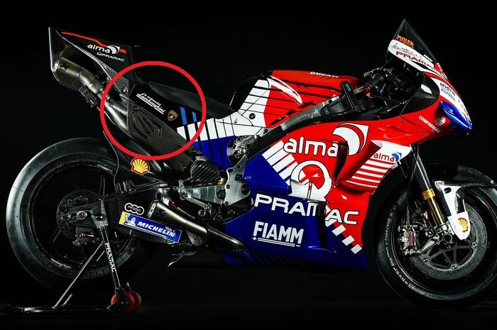 Logo Lamborghini di motor tim Pramac Racing untuk MotoGP musim 2019.