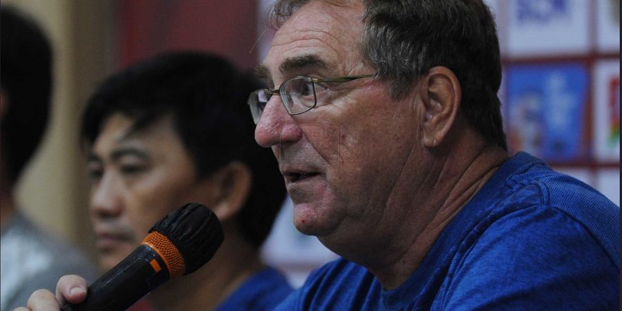 Robert Alberts Pasrah jika Manajemen Persib Putus Kontraknya