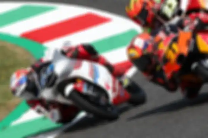 Pembalap Indonesia Mario Aji sukses finis di MotoGP Italia 2022 kelas Moto3 dan mendulang poin, sekaligus cetak rekor baru