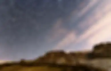 Siap-siap, Malam Ini Akan Ada Hujan Meteor Geminid yang Lewat di Indonesia, Begini Cara Menyaksikannya!
