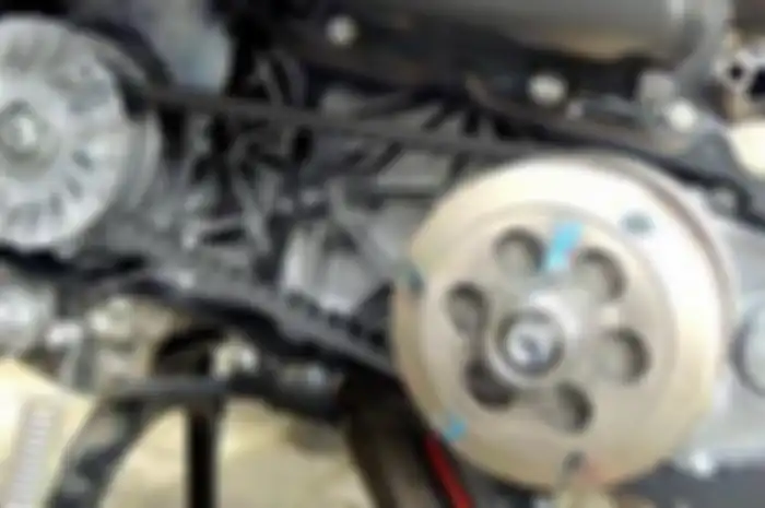 Ilustrasi komponen CVT skutik Yamaha