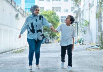 'Itu yang Benar-benar Bikin Senang' Sambil Meneteskan Air Mata, Nathalie Holscher Beberkan Perilaku Anak Bungsu Sule yang Buatnya Merasa Dianggap Seperti Ibu Kandung