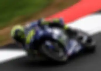 Valentino Rossi Kasih Tips Cara Libas Aspal Bergelombang Sirkuit Silverstone
