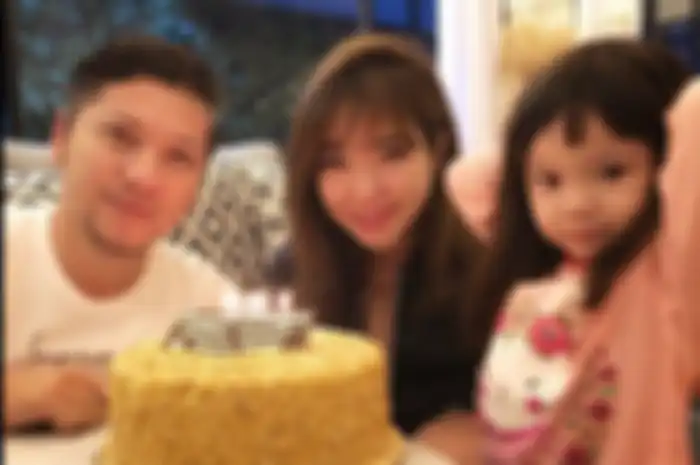 Gading Marten, Gisella Anastasia, dan Gempita Nora Marten.