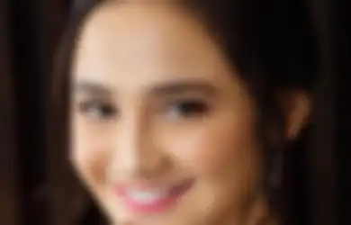 Intip Elegannya Syifa Hadju Jadi Bridesmaid di 2 Pernikahan Berbeda!