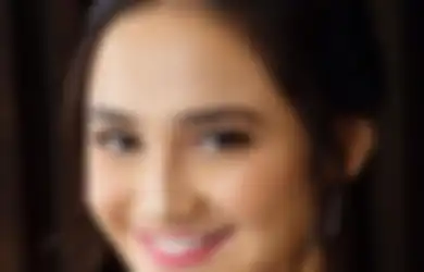 Intip Elegannya Syifa Hadju Jadi Bridesmaid di 2 Pernikahan Berbeda!