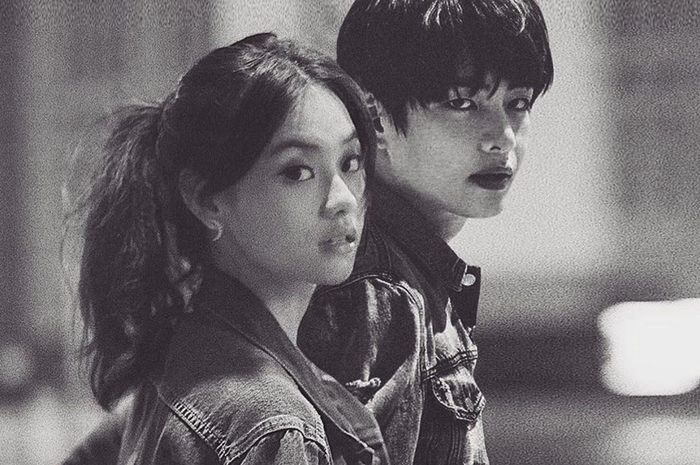 Gege Elisa Unggah Foto Editan dengan V 'BTS'